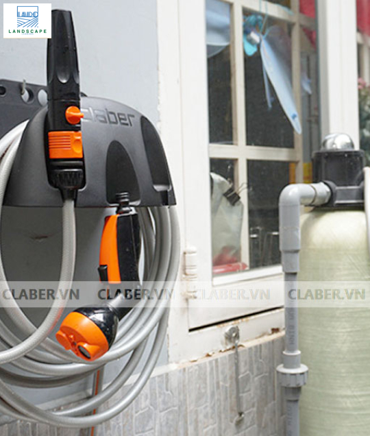 Máng treo ống nước Claber 8866 Eco 0