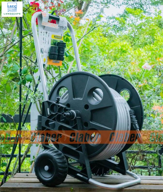 Cuộn ống tưới cây có xe đẩy Claber Genius Compact 25 8858
