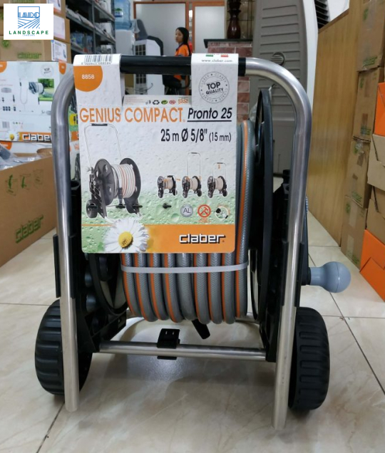 Cuộn ống tưới cây có xe đẩy Claber Genius Compact 25 8858